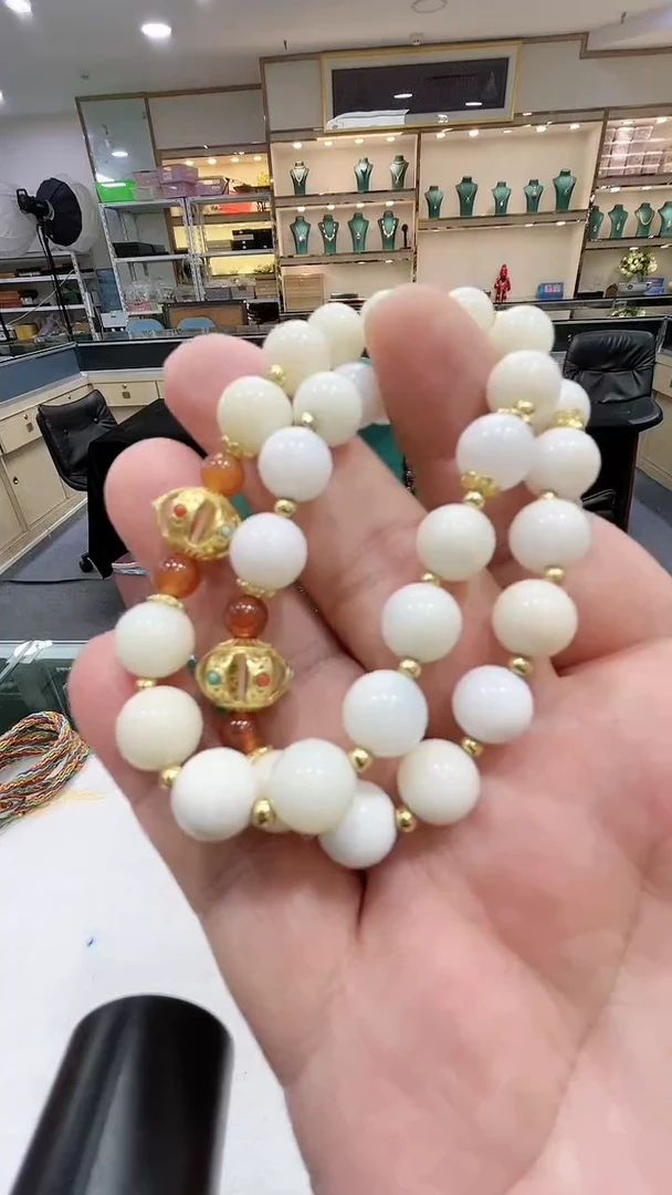 【闪购商品】欧泊手串未镶嵌多样性发其一25011710