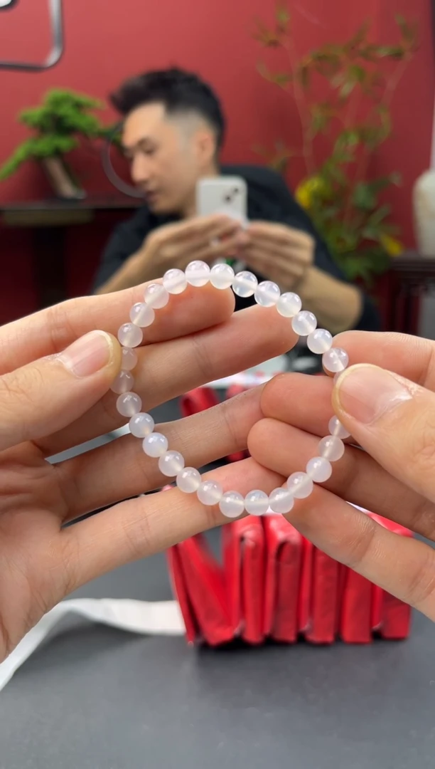 未镶嵌手串玛瑙/玉髓㸚***熊1