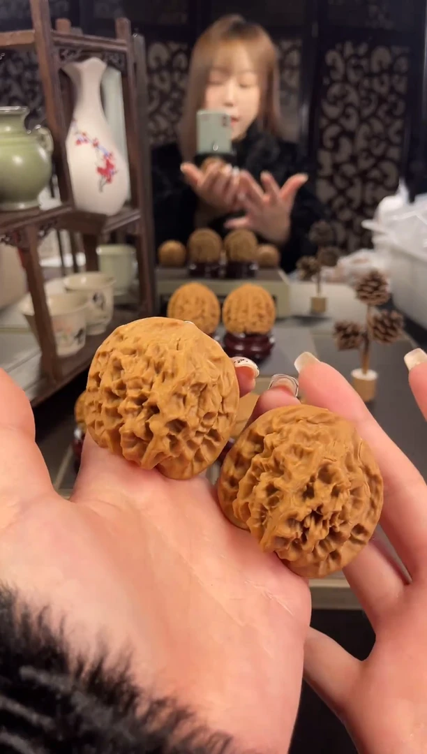 【闪购商品】文玩核桃把件帝王49尺-4