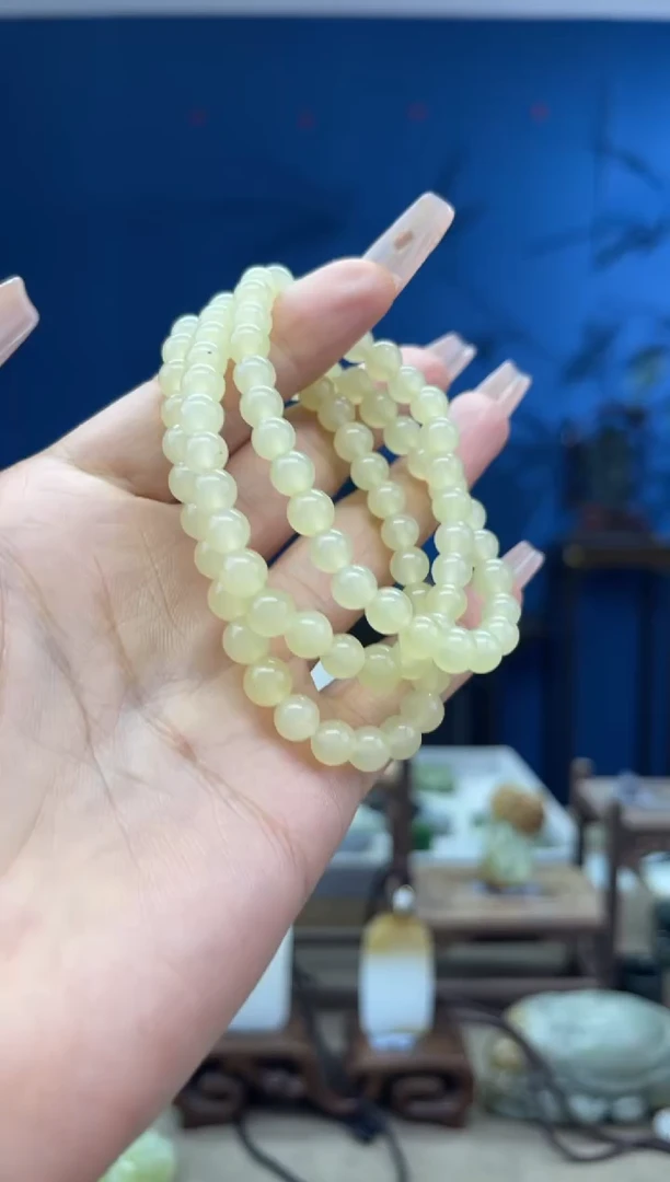 和田玉未镶嵌颈饰1