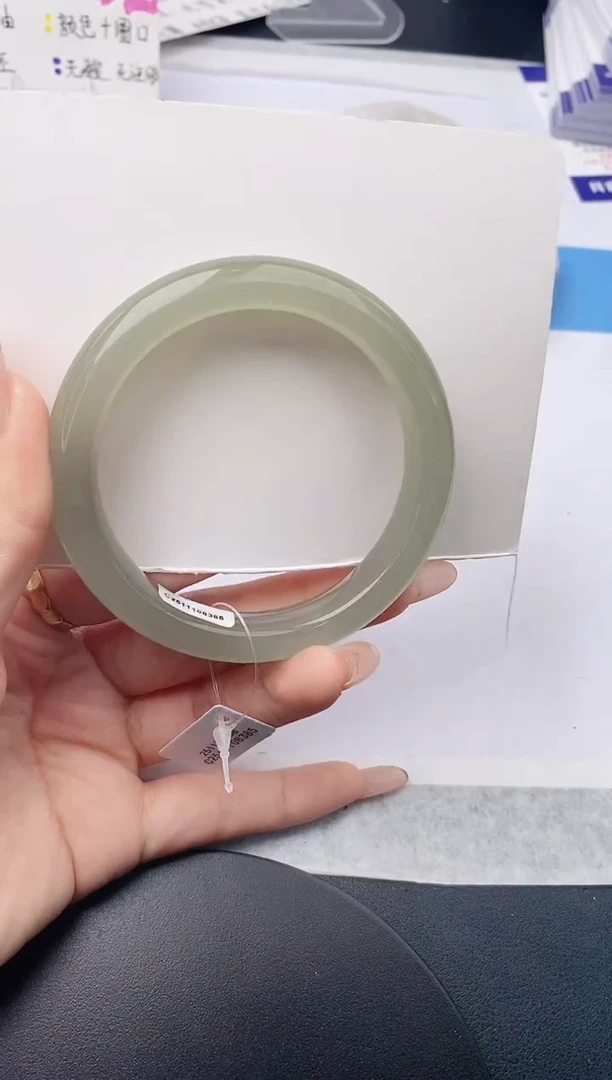 未镶嵌手镯石英质玉w101-DB58+