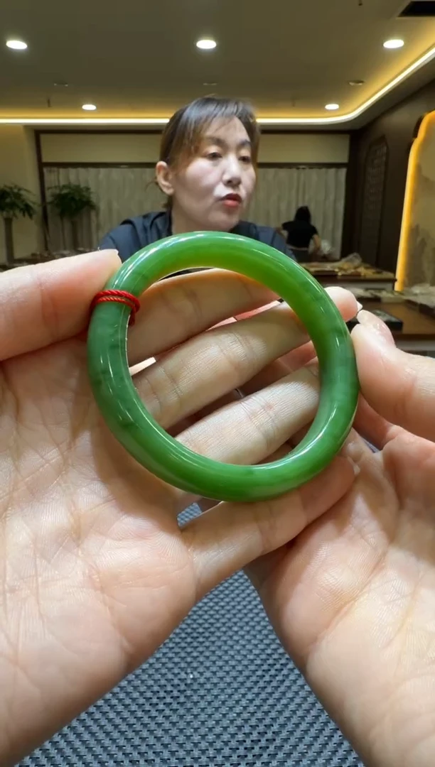 颈饰未镶嵌和田玉手镯53