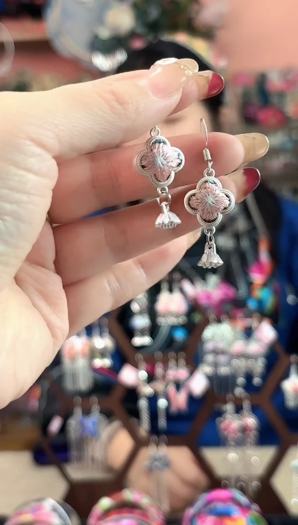 艺枝独绣手工饰品72