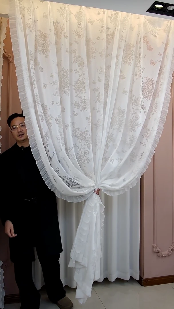 涤棉6米对开蝶恋花，成品高度2.7