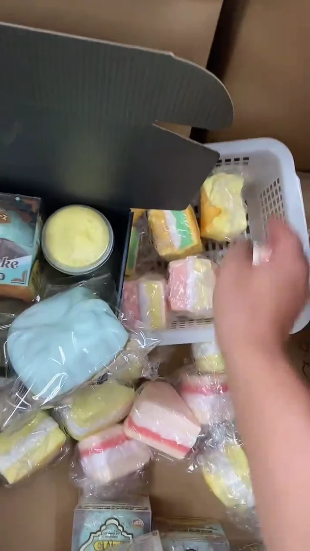 威化慢回弹颜色可备注，默认微瑕