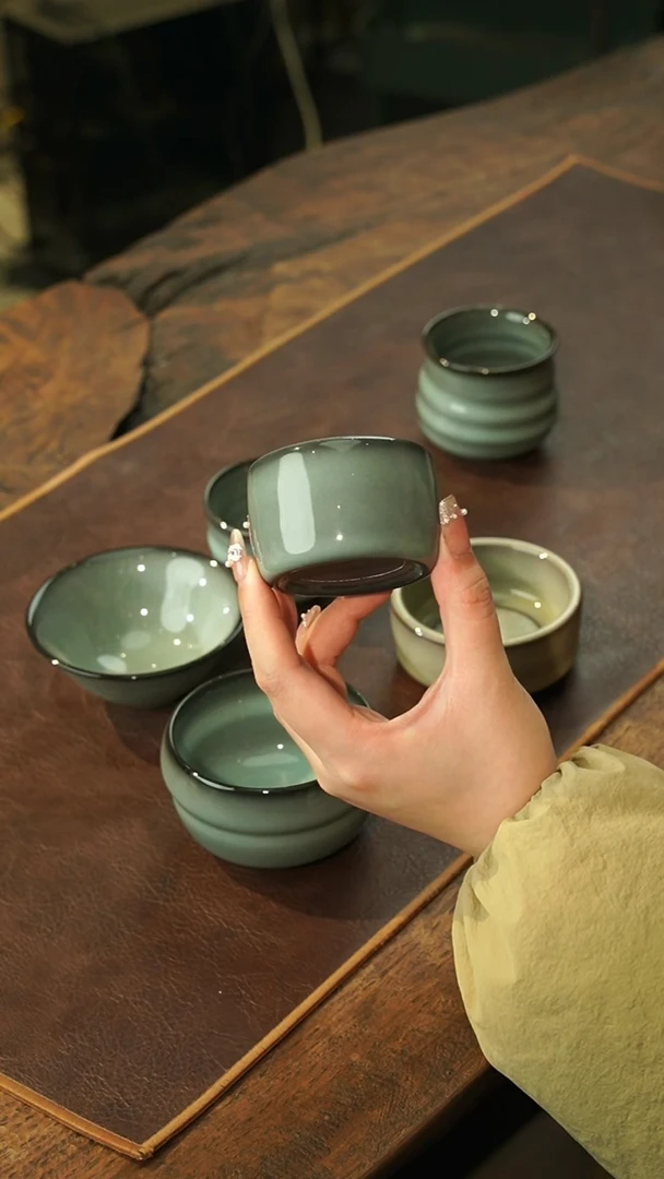 【闪购商品】瓷片王玮 铁胎 扳指杯