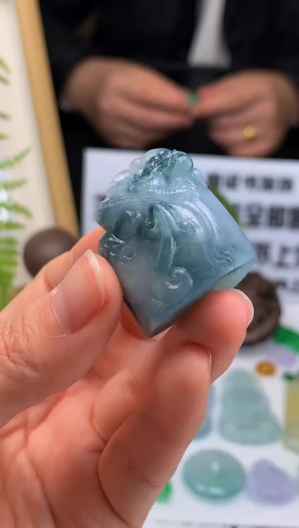 【闪购商品】定制翡翠未镶嵌吊坠-86163