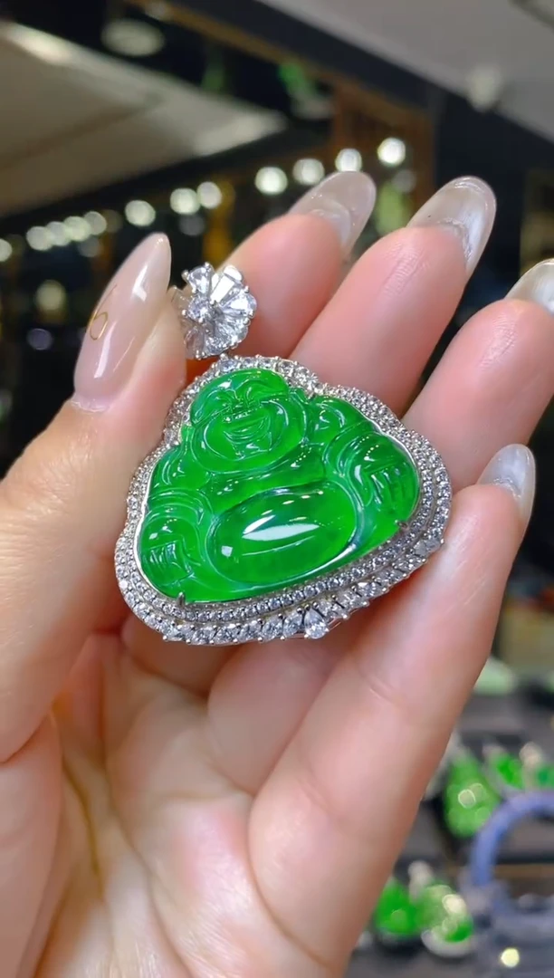 【闪购商品】翡翠吊坠(赠链)银S925镶嵌020（多样性发货）