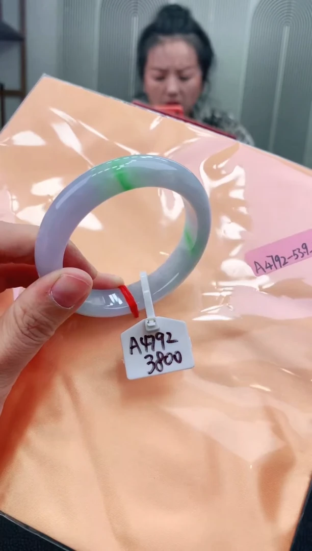 未镶嵌手镯翡翠1111