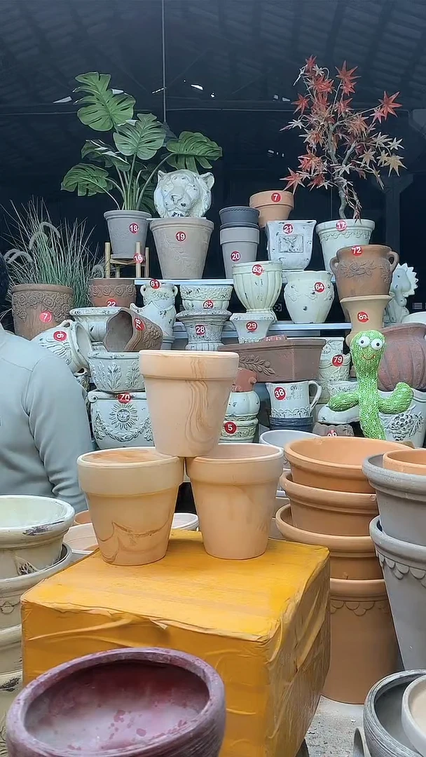 【闪购商品】缸3个10*10（红白）陶玛琪朵无托无托