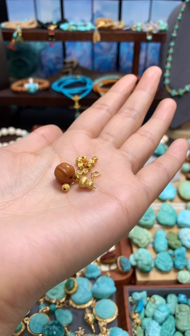 把件猴头核桃浮*、精品猴头