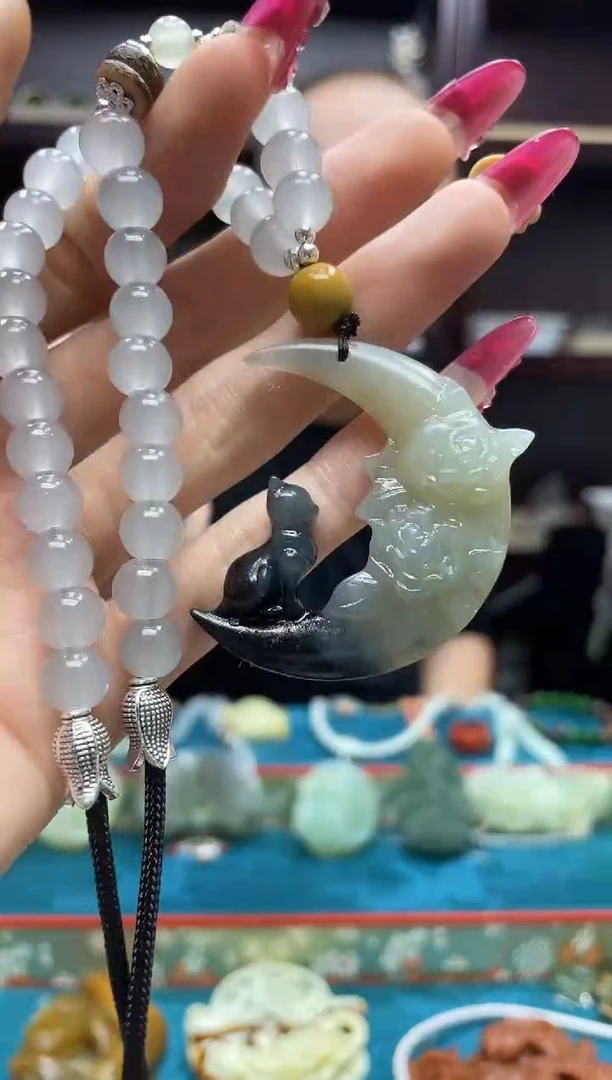 未镶嵌岫玉吊坠·