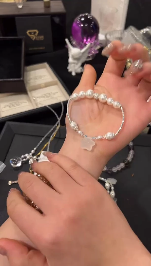 未镶嵌手链水晶贝珠星星设计款手串