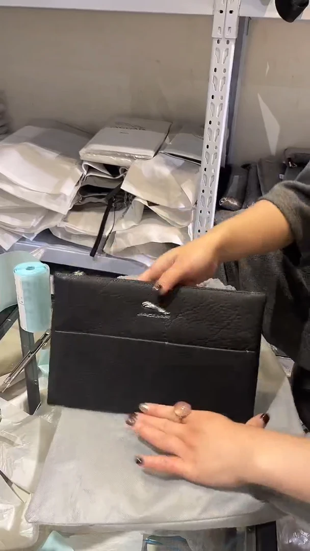 头层牛皮526品牌男包清货中（不要卡单，理性消费）