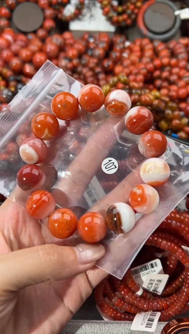 未镶嵌手串南红玛瑙17+