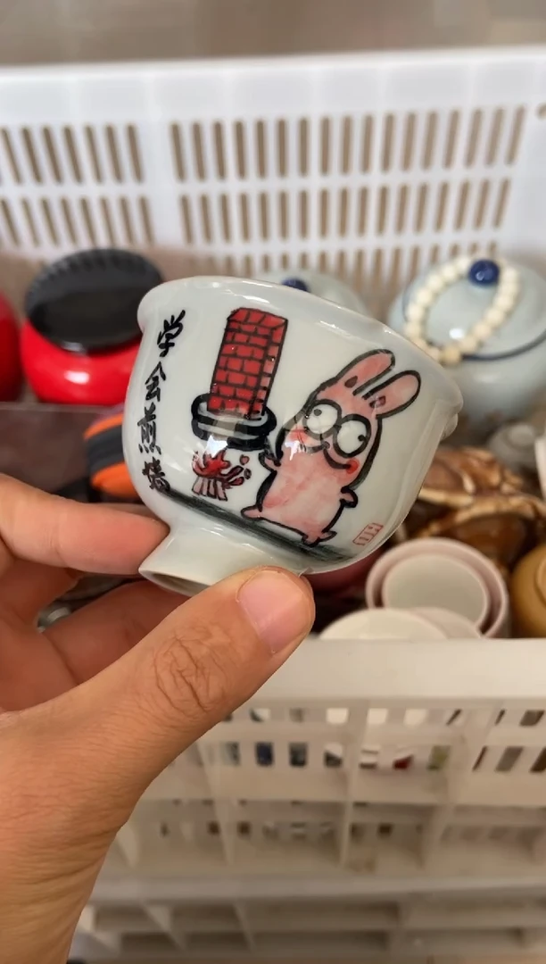 杯无运费险有瑕疵的摄影的产品有使用过的痕迹有点脏介意勿拍
