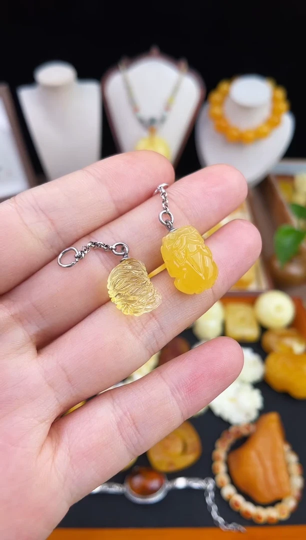 琥珀未镶嵌珠宝奇石柒月