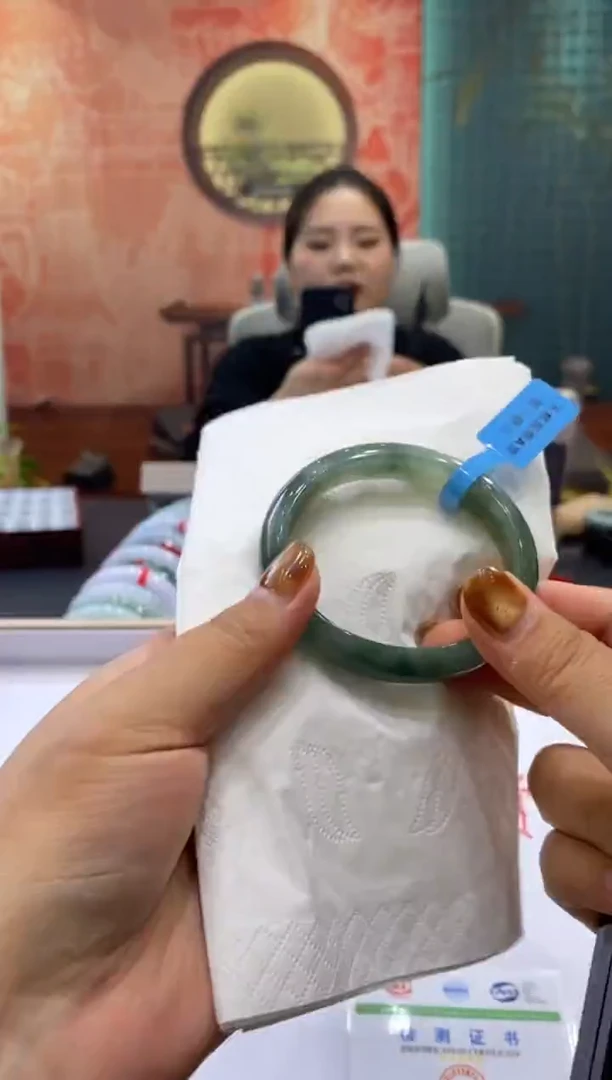 未镶嵌手镯翡翠多人00017138
