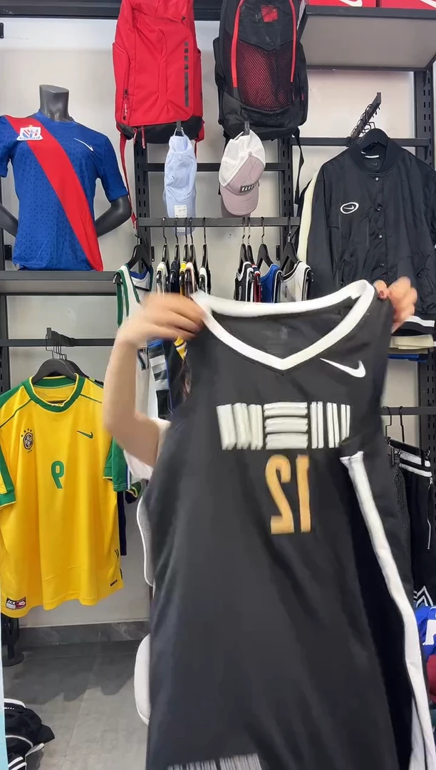162 ·编码 耐克卫衣服饰过款为准 尺码·M