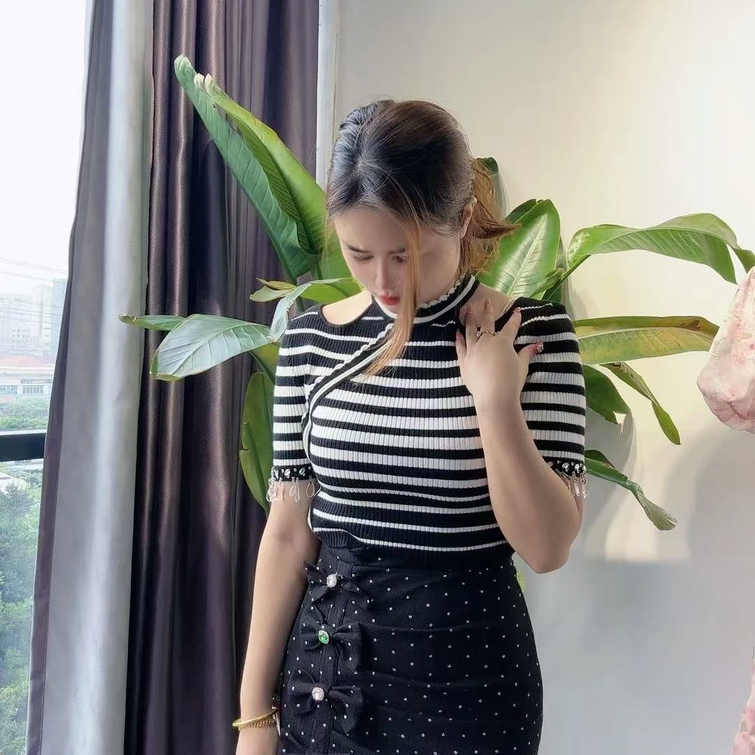 修身型网红高腰常规款短袖露肩毛针织衫001-040