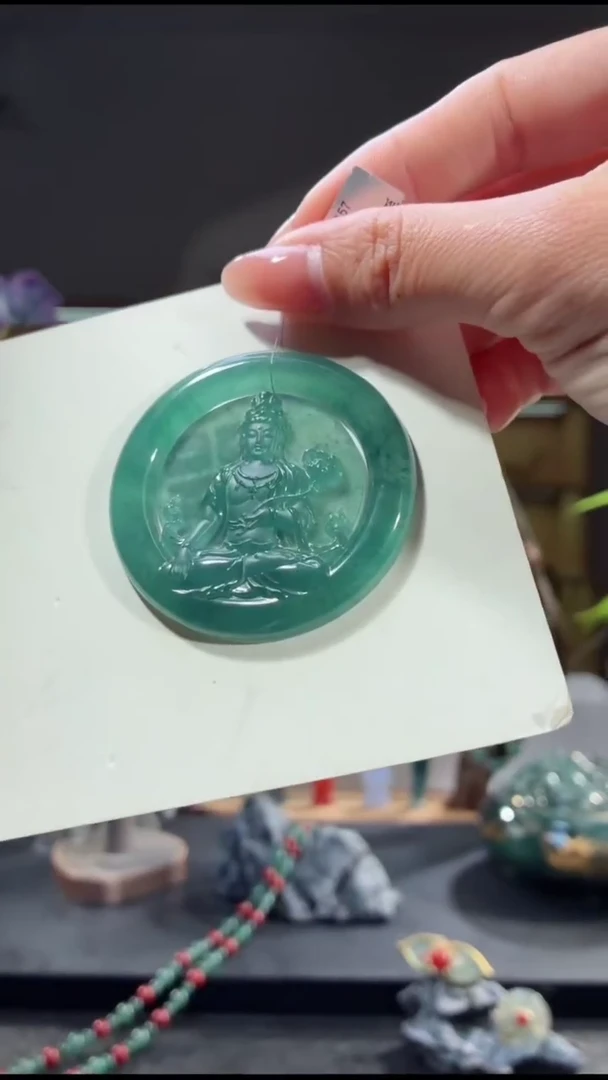 吊坠(不含链)未镶嵌翡翠观音