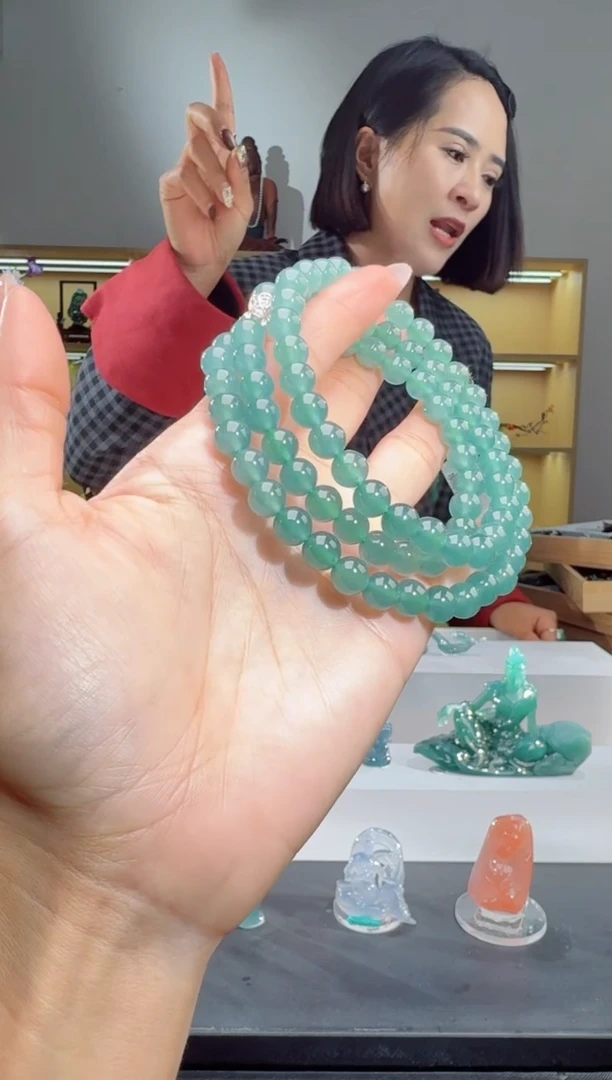 项链未镶嵌翡翠长串（多样性发其一）