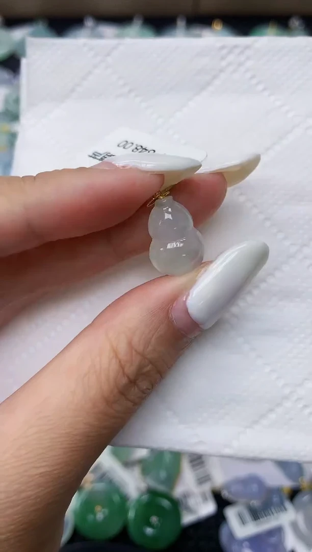 颈饰18K金镶嵌翡翠11111111111