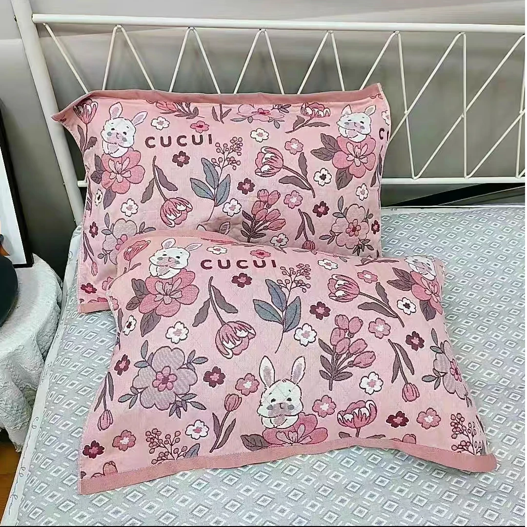 粉色花间兔52×78一对纱布枕巾家用吸汗透气简约枕头盖巾柔软加厚