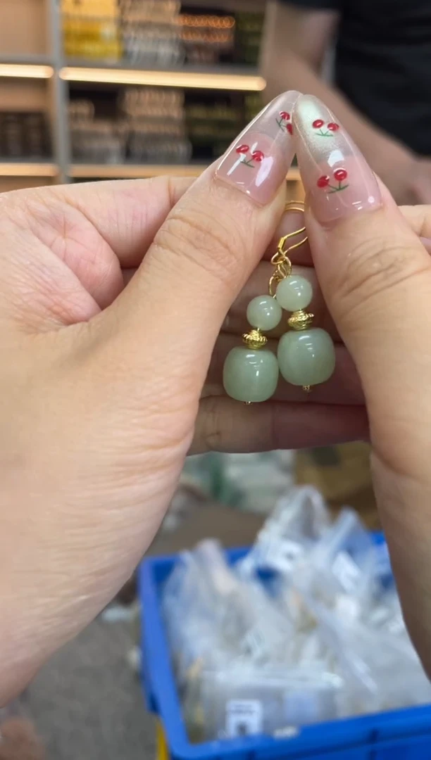 和田玉未镶嵌耳饰（多样性发一件）