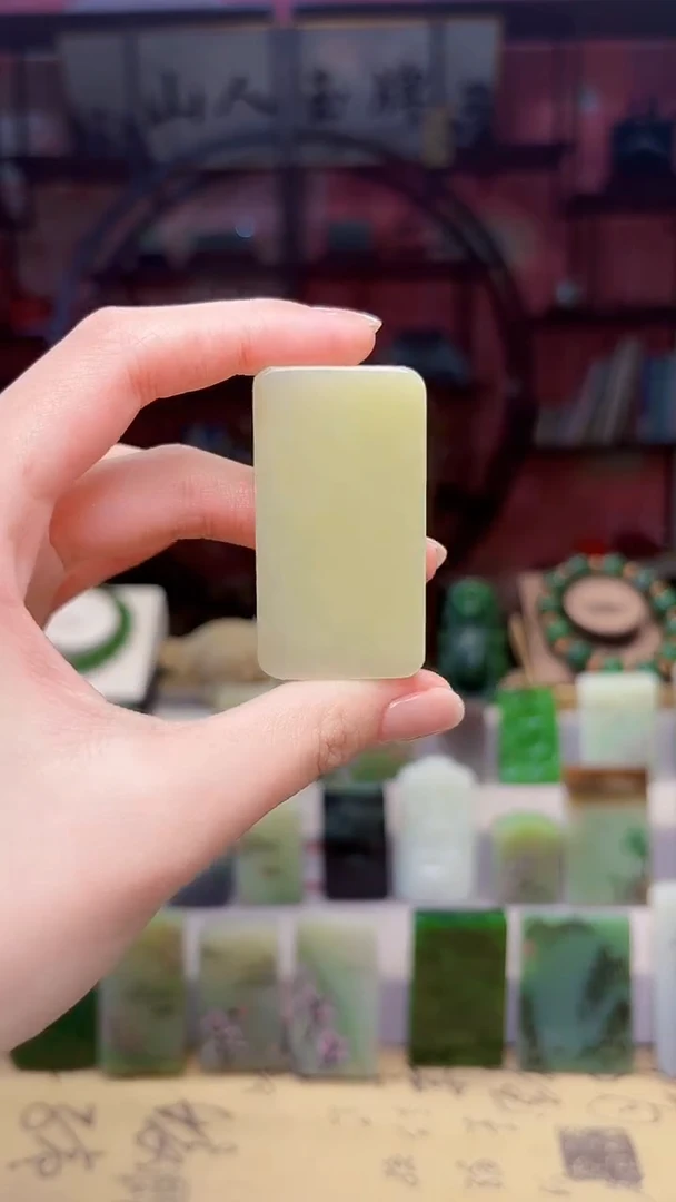 未镶嵌和田玉挂件64