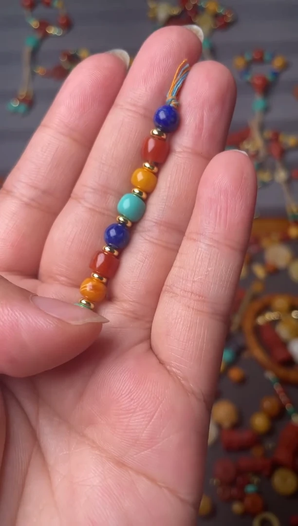 石英质玉多样性发货未镶嵌6＋八颗