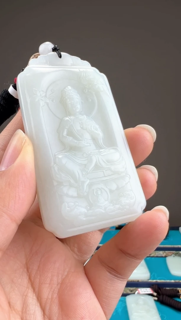【闪购商品】和田玉颈饰未镶嵌1