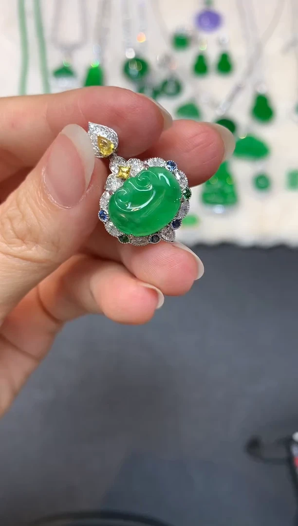 吊坠(不含链)18K金镶嵌翡翠S364|19800