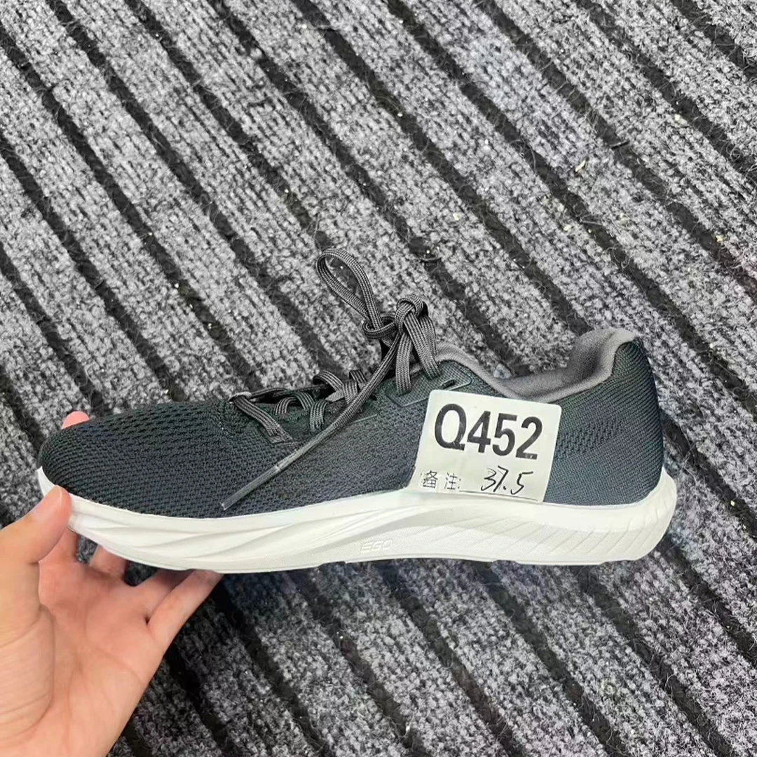 男女户外休闲鞋q452