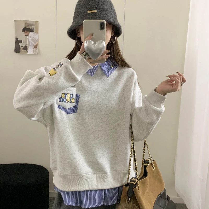 【假两件翻领卫衣】加绒2501858帽子小人刺绣翻领卫衣百搭宽松女