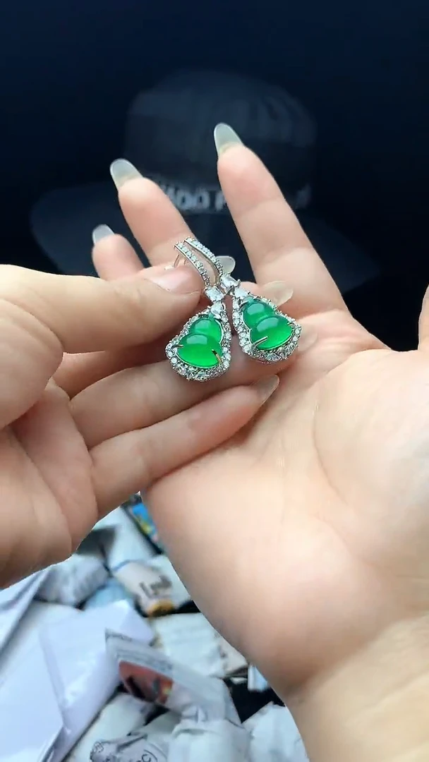 满色吊坠    所见即所得