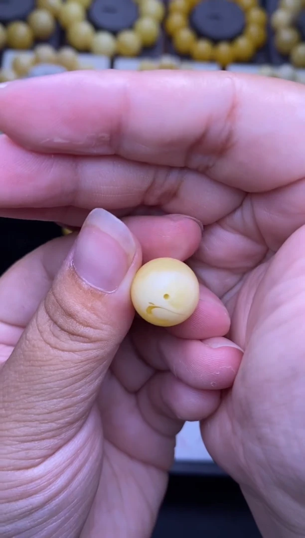 裸石琥珀未镶嵌大小姐珠宝严选68