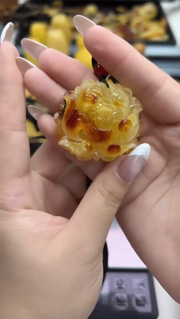 裸石琥珀未镶嵌琥珀蜜蜡吊坠