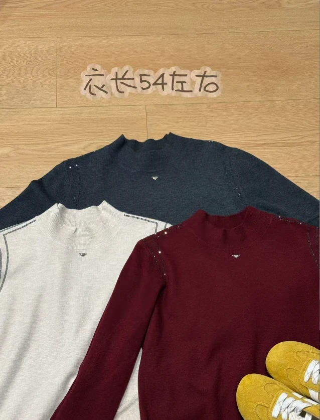 【志玲家】胸前倒三角圆领针织