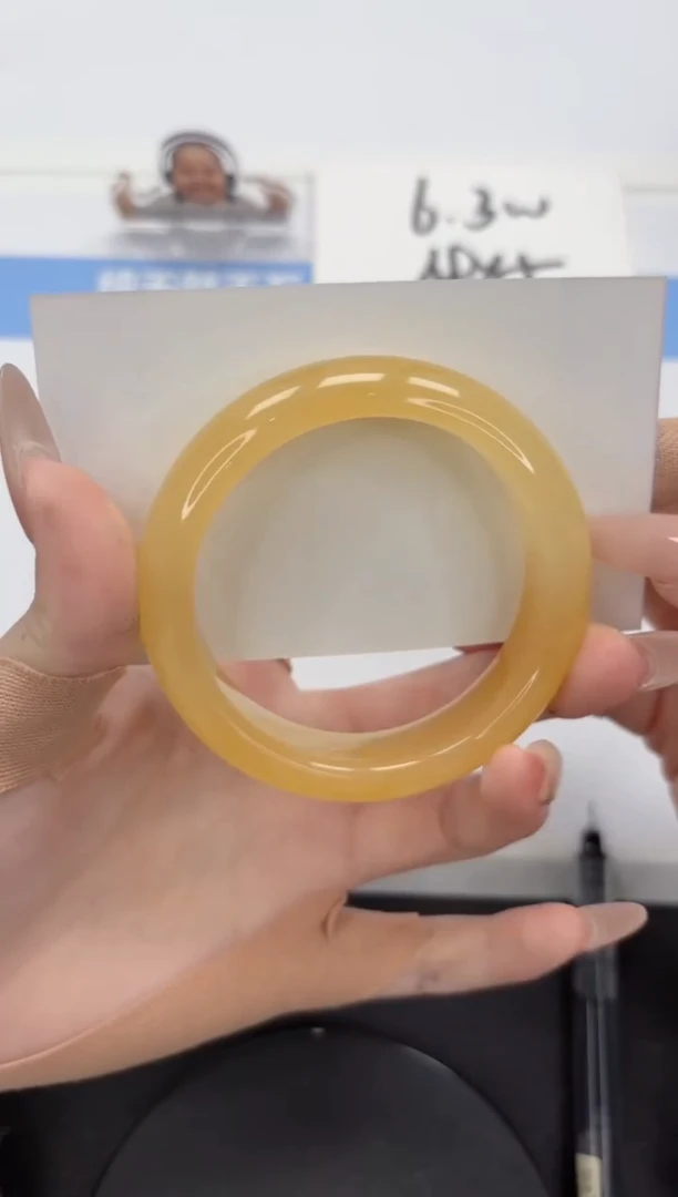 【闪购商品】石英质玉手镯未镶嵌A176-55.4