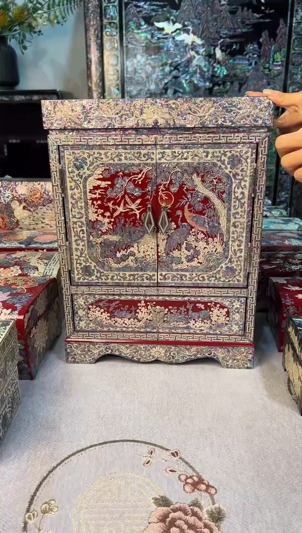 红底·弘贝雅螺钿漆器文化馆