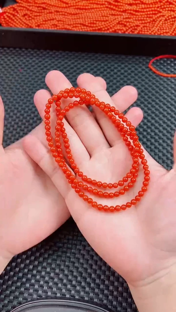 未镶嵌长串南红玛瑙保山阿东寨老南红亮光4+
