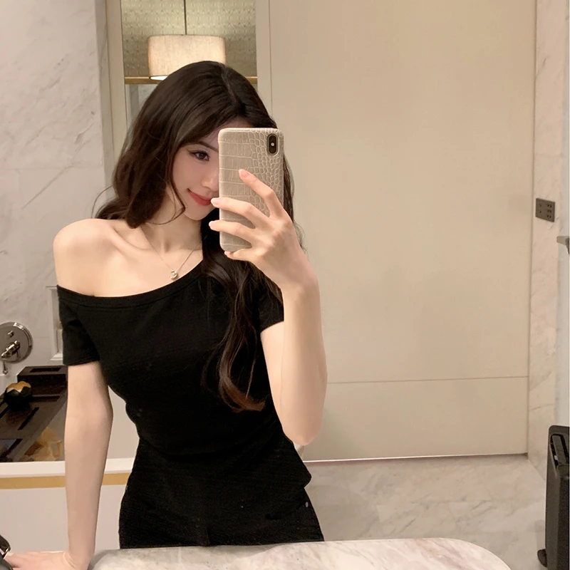 新款设计感百搭斜肩短袖T恤洋气上衣女夏季新款甜美可爱风格女装