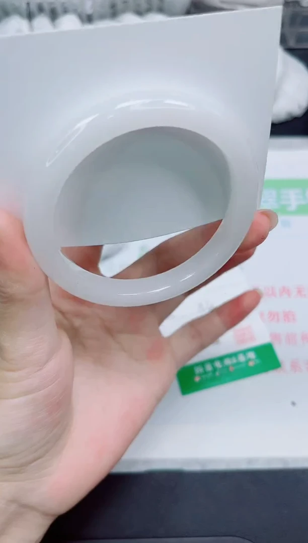 石英质玉手镯未镶嵌230-54