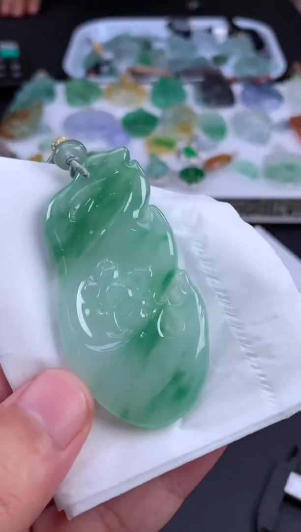 未镶嵌定制翡翠陈*翡翠