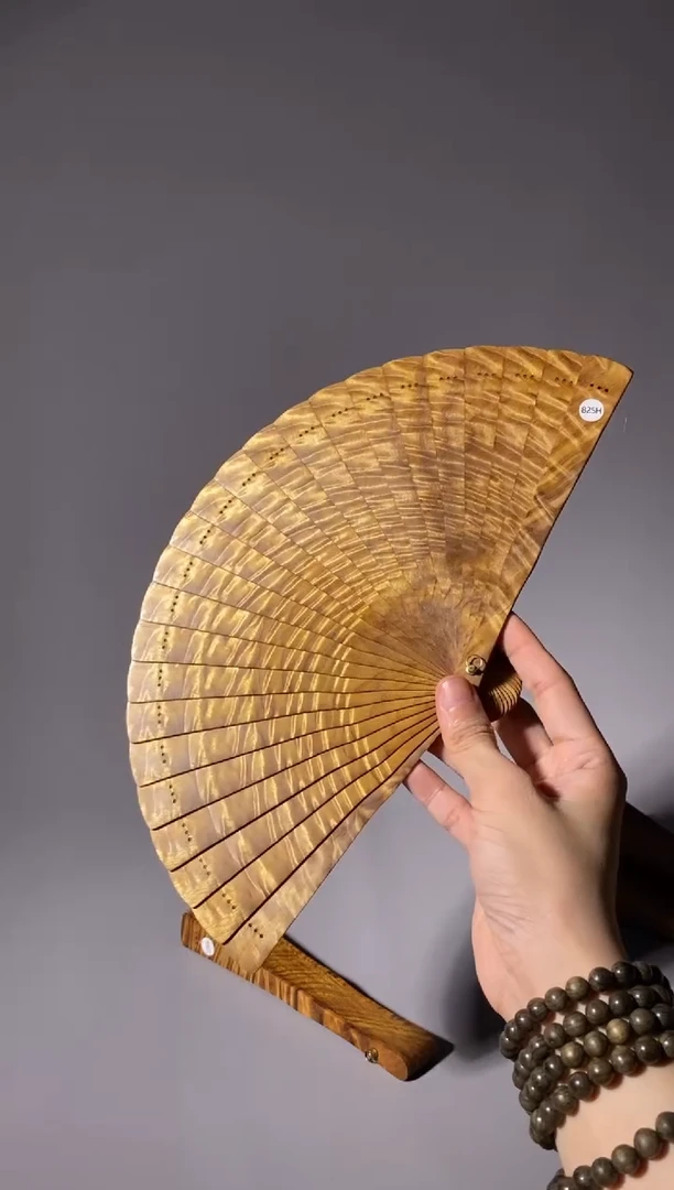 金丝楠裹****_825号18cm小叶桢楠扇子
