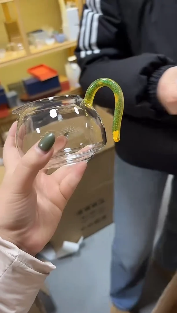 903黄晶淡然公道杯