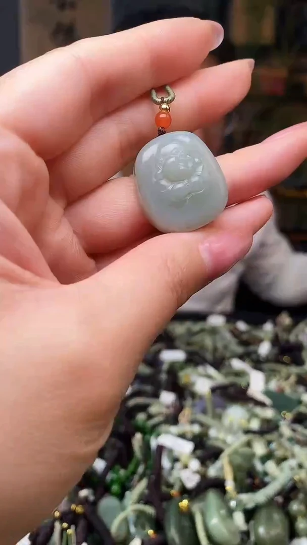 颈饰未镶嵌和田玉多样性发货，拍一发一