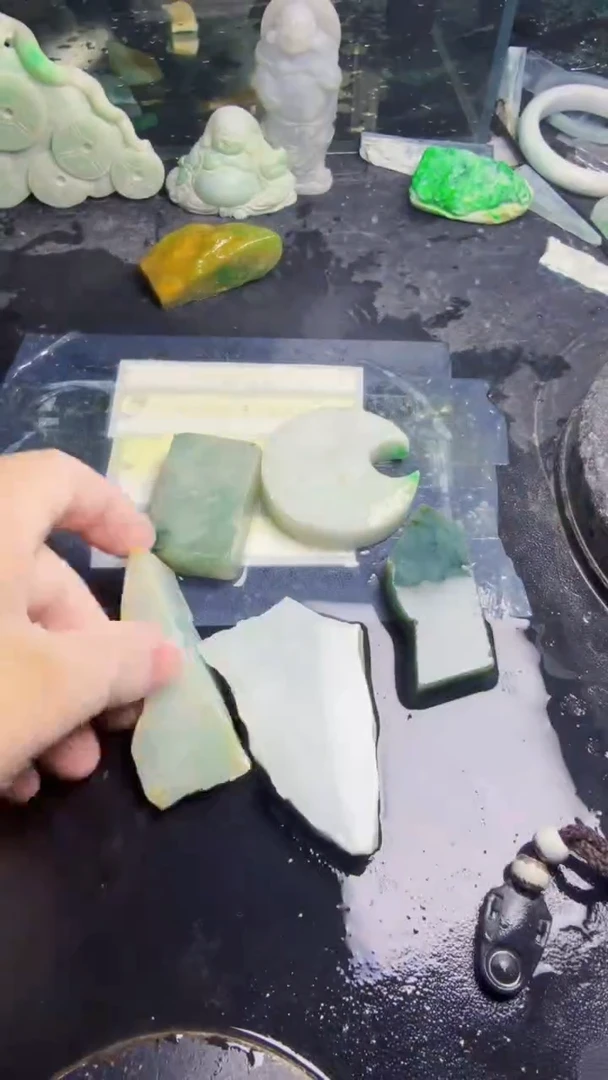 未镶嵌挂件翡翠天然翡翠143