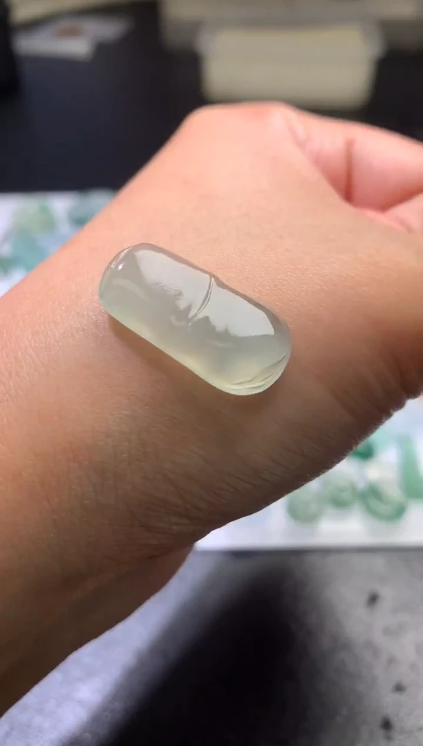 未镶嵌定制翡翠毛货